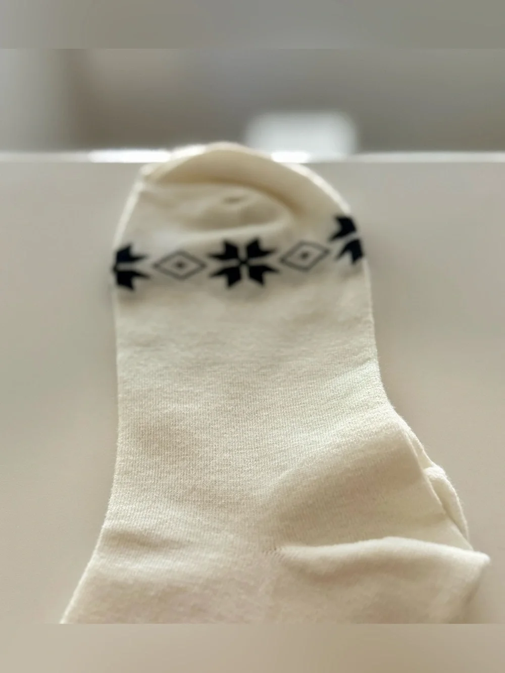 NWT | Polo by Ralph Lauren Cream, Red & Black Patterned Crew Socks | Size 9–11
